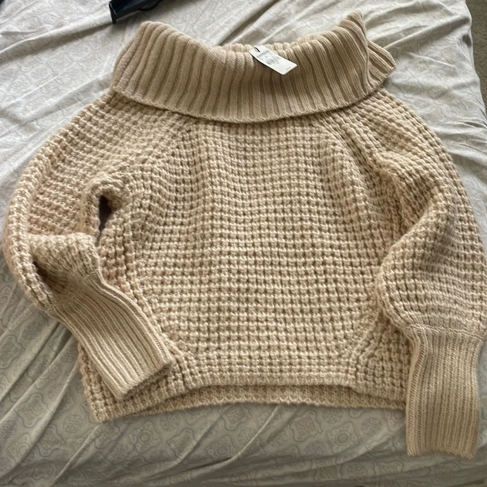 Express sweater - Picture 1 of 3
